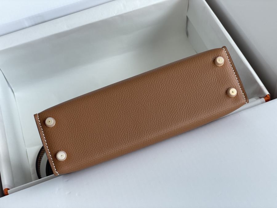 1:1 Replica Hermes bag 𝗠𝗶𝗻𝗶 𝗸𝗲𝗹𝗹𝘆 second generation — 1:1 Replica For Sale — photo 4