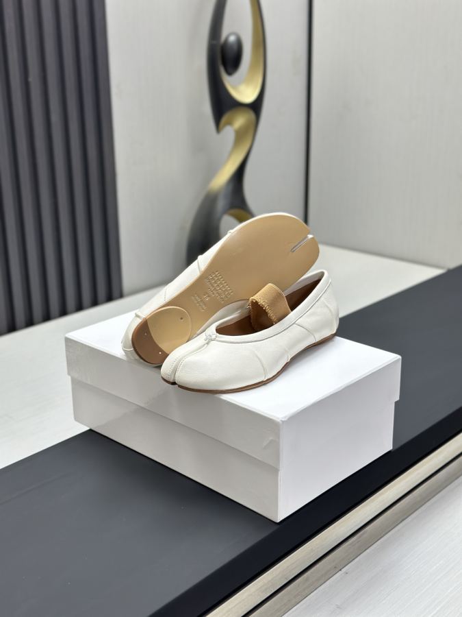 1:1 Replica Maison margiela women's shoes Maison Margiela MM6 Tabi — Premium Replica — photo 6