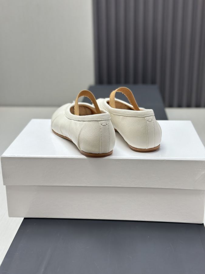 1:1 Replica Maison margiela women's shoes Maison Margiela MM6 Tabi — Premium Replica — photo 7