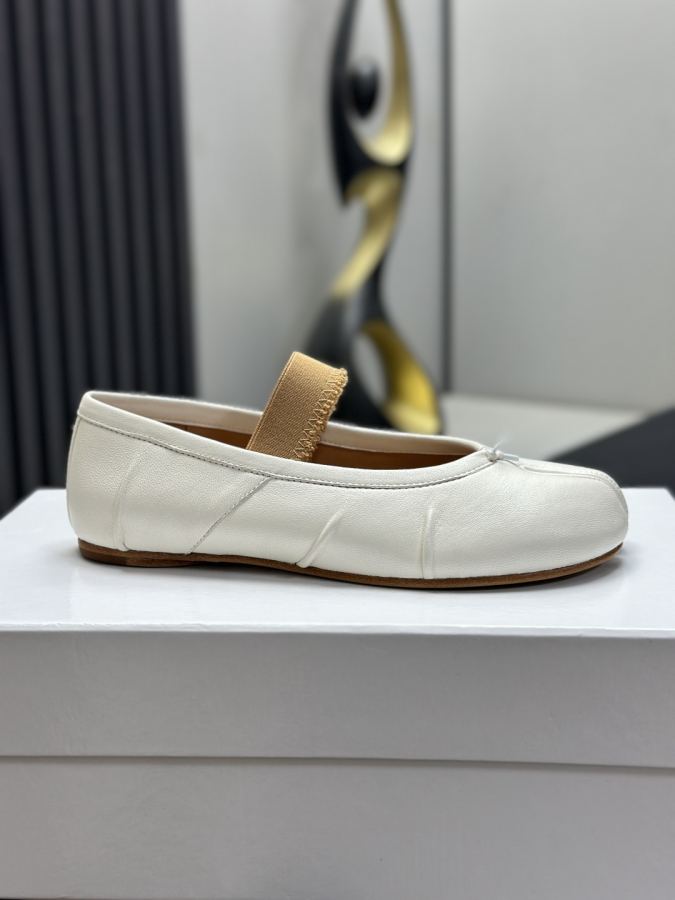 1:1 Replica Maison margiela women's shoes Maison Margiela MM6 Tabi — Premium Replica — photo 9