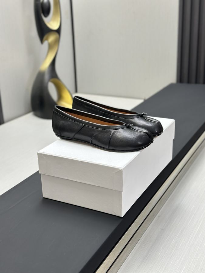 1:1 Replica Maison margiela women's shoes Maison Margiela MM6 Tabi — 1:1 Replica For Sale — photo 2