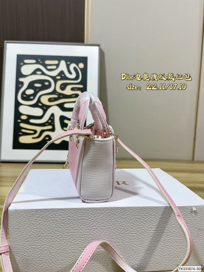 1:1 Replica Dior bag Large size Small size (folding box) — Premium Replica — photo 4