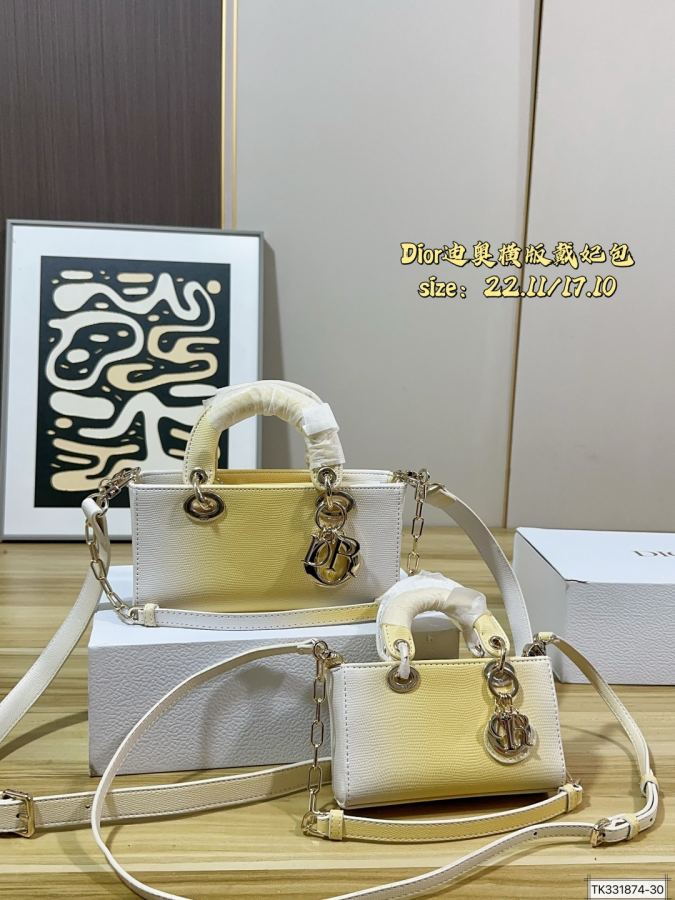 1:1 Replica Dior bag Large size Small size (folding box) — AAA Quality Replica — photo 4