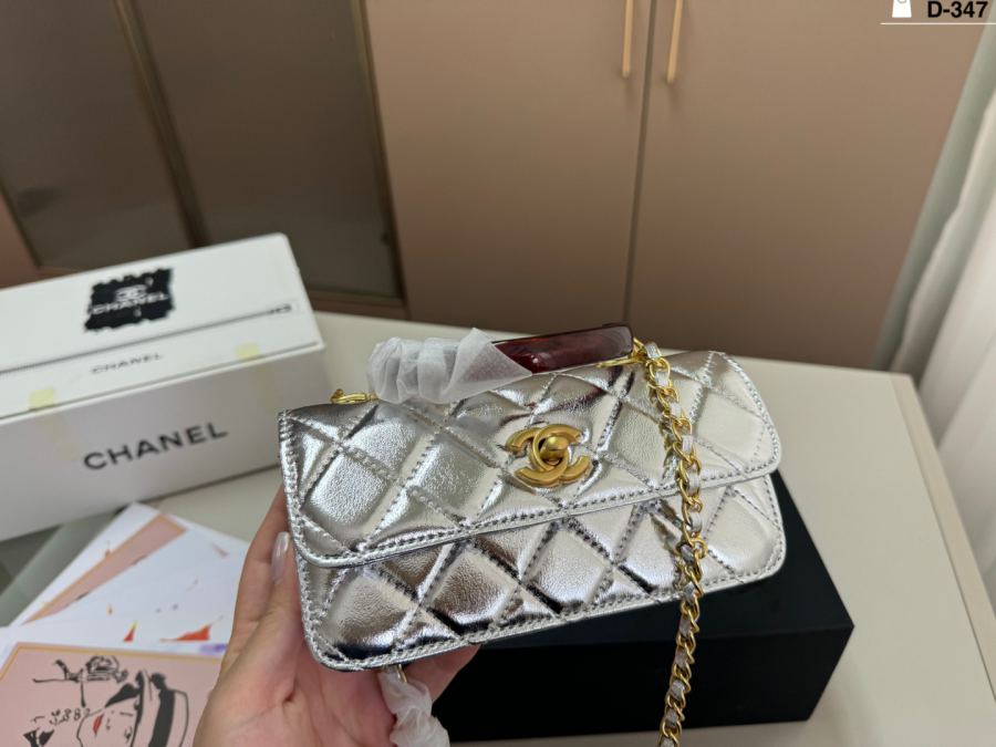 1:1 Replica Chanel Women — AAA Quality Replica — photo 6