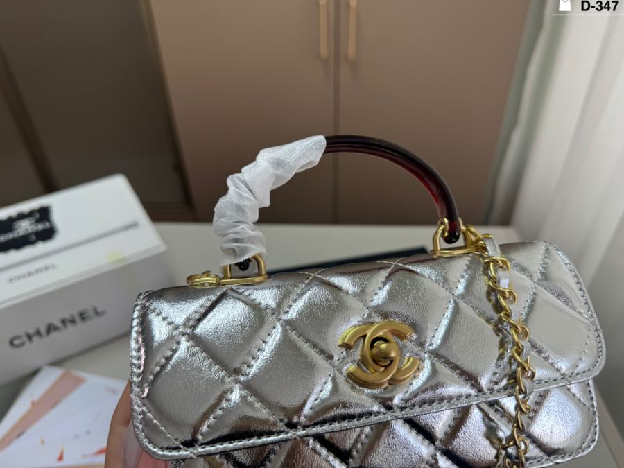 1:1 Replica Chanel Women — AAA Quality Replica — photo 8