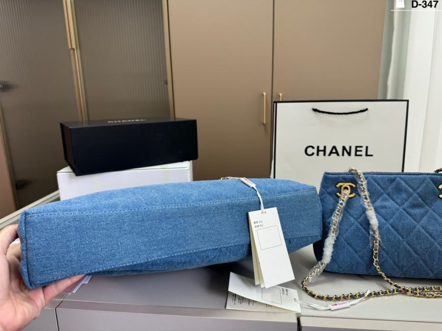 1:1 Replica Chanel Women Big — Premium Replica — photo 3