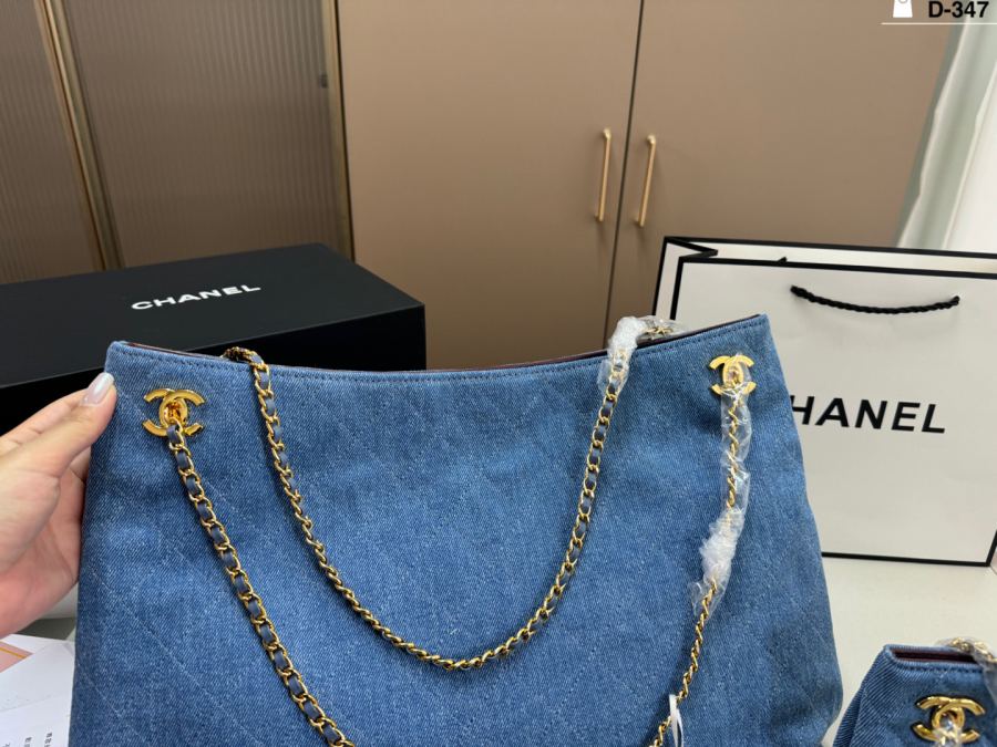 1:1 Replica Chanel Women Big — Premium Replica — photo 7