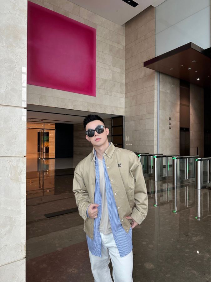 1:1 Replica MIUMIU men Miu embroidered buttoned jacket — Premium Replica — photo 3