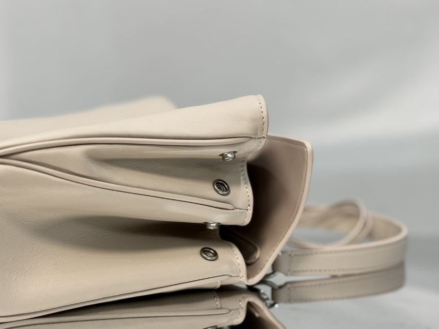 1:1 Replica Balenciaga bag 𝐁𝐀𝐋𝐄𝐍𝐂𝐈𝐀𝐆𝐀 𝐑𝐎𝐃𝐄𝐎 𝐁𝐀𝐆 series — AAA Quality Replica — photo 5