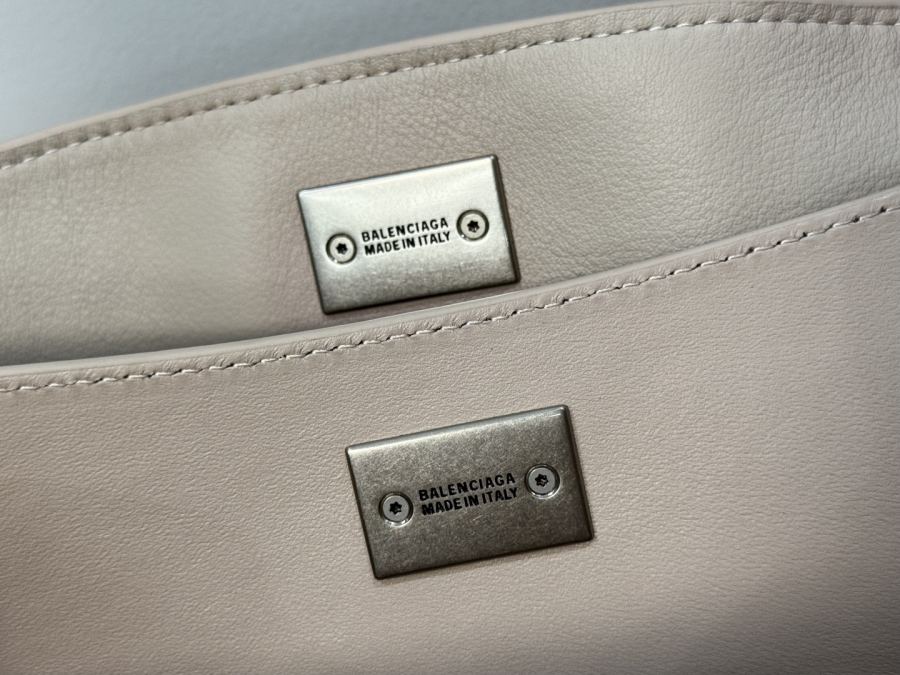 1:1 Replica Balenciaga bag 𝐁𝐀𝐋𝐄𝐍𝐂𝐈𝐀𝐆𝐀 𝐑𝐎𝐃𝐄𝐎 𝐁𝐀𝐆 series — AAA Quality Replica — photo 7