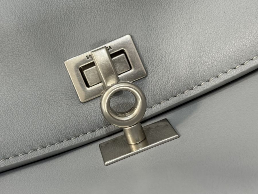 1:1 Replica Balenciaga bag 𝐁𝐀𝐋𝐄𝐍𝐂𝐈𝐀𝐆𝐀 𝐑𝐎𝐃𝐄𝐎 𝐁𝐀𝐆 series — AAA Quality Replica — photo 9