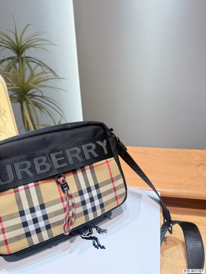 1:1 Replica Burberry bag BURBERRY ​​ — Premium Replica — photo 4