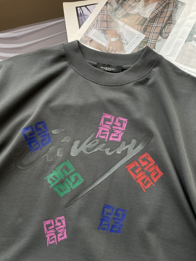 1:1 Replica GVC men Givenchy 2026 spring and summer models/official website synchronization — Premium Replica — photo 10