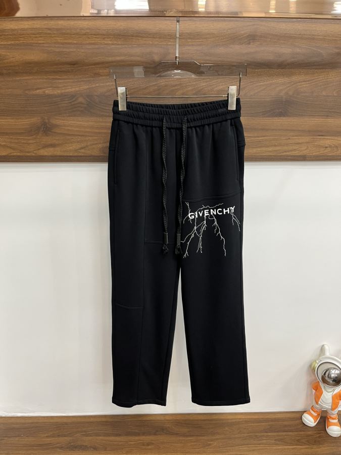 1:1 Replica GVC men Givenchy 2025 New LOGO — AAA Quality Replica — photo 2