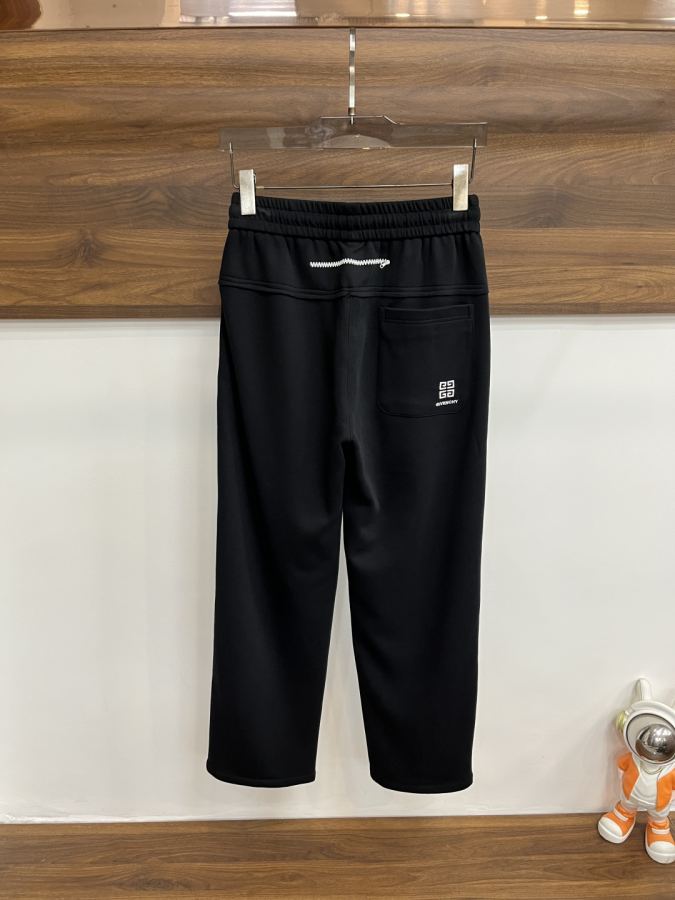 1:1 Replica GVC men Givenchy 2025 New LOGO — AAA Quality Replica — photo 4