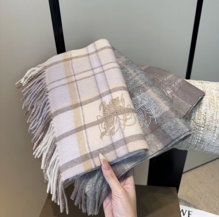 1:1 Replica burberry scarf Classical 30*180cm — AAA Quality Replica — photo 4