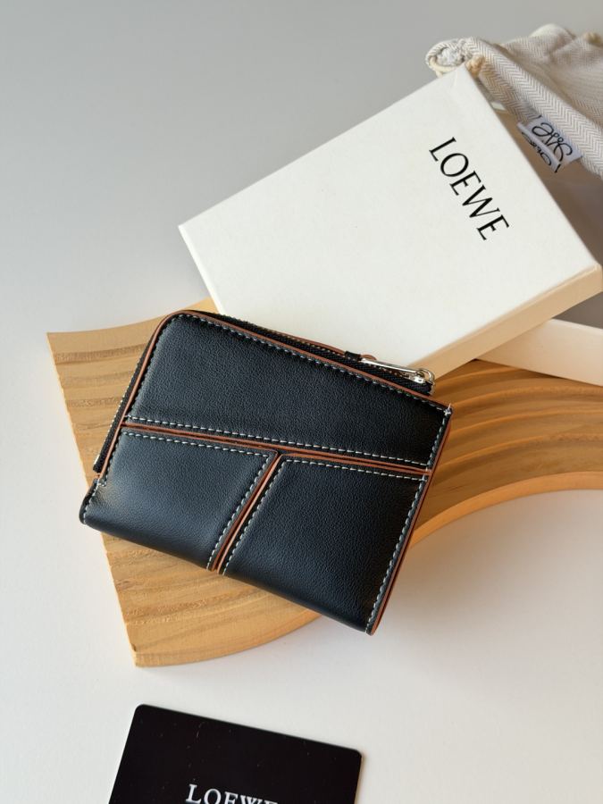 1:1 Replica LOEWE bag Free shipping — AAA Quality Replica — photo 4