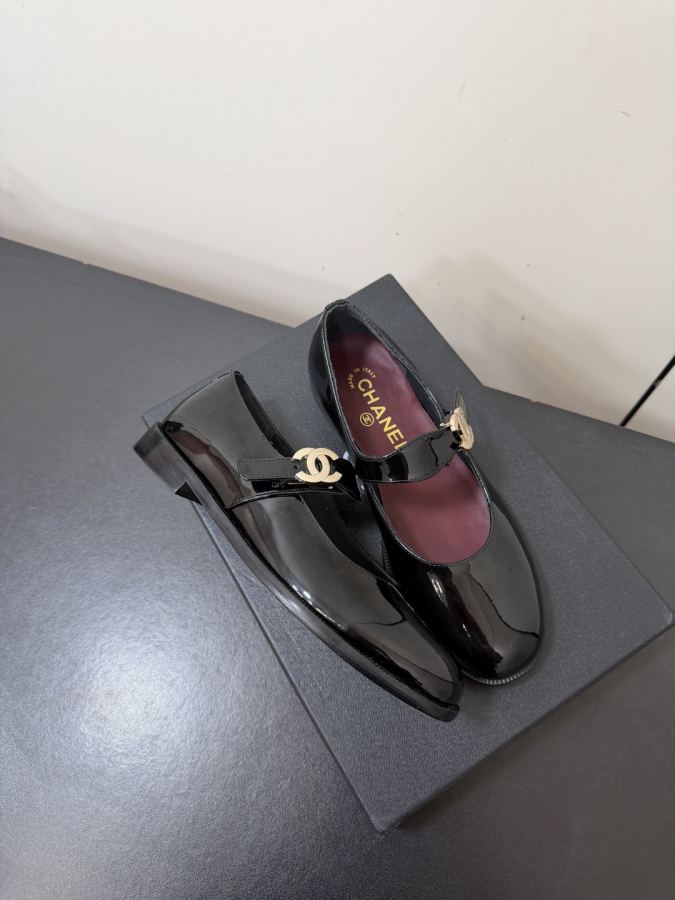 1:1 Replica CHANEL women's shoes Chanel 26 A New — 1:1 Replica For Sale — photo 5