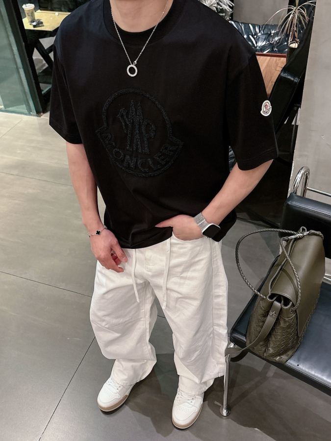 1:1 Replica moncler men 2026 T logo — AAA Quality Replica — photo 3