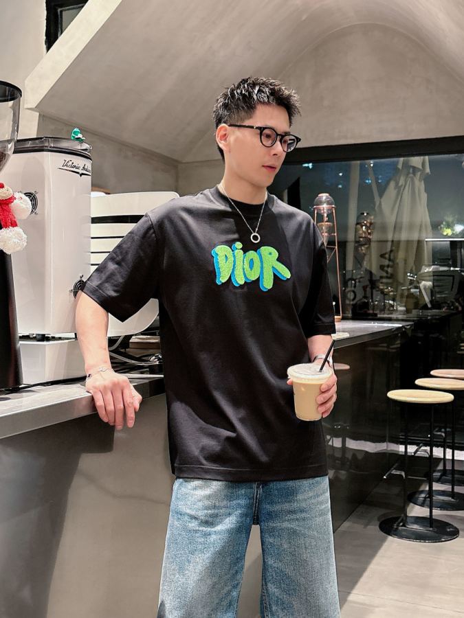1:1 Replica Dior men 2026 New T logo. — Premium Replica — photo 10