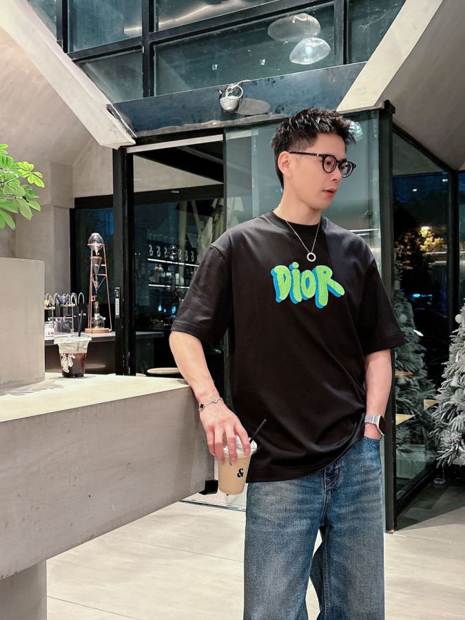 1:1 Replica Dior men 2026 New T logo. — Premium Replica — photo 6