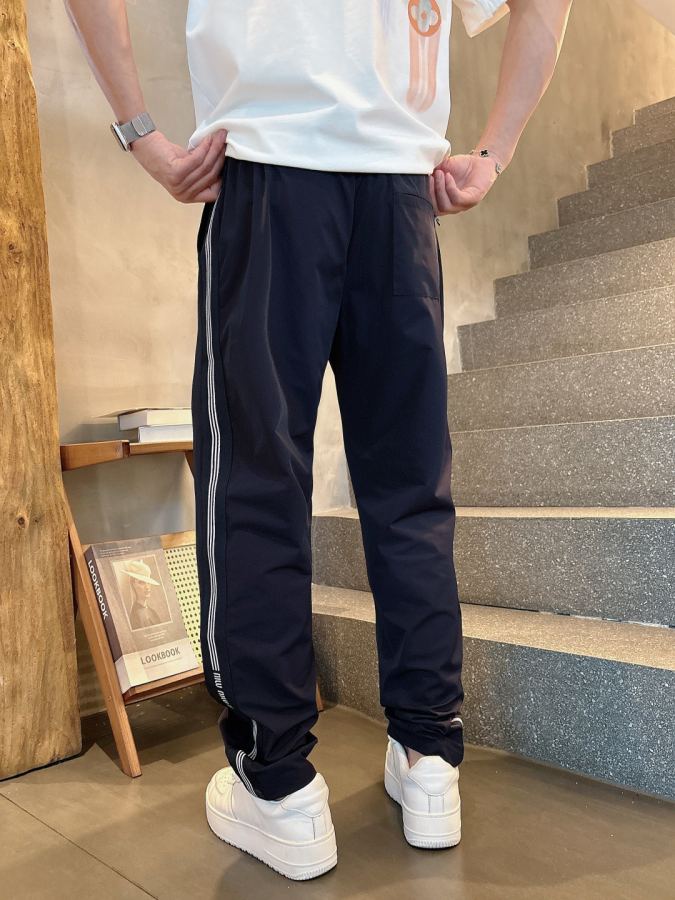 1:1 Replica MIUMIU men MIUMIU New — Premium Replica — photo 8