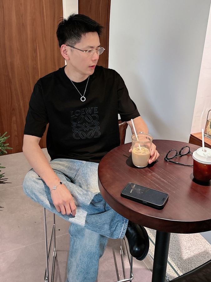 1:1 Replica Loewe men Loew2026ss T logo — AAA Quality Replica — photo 2