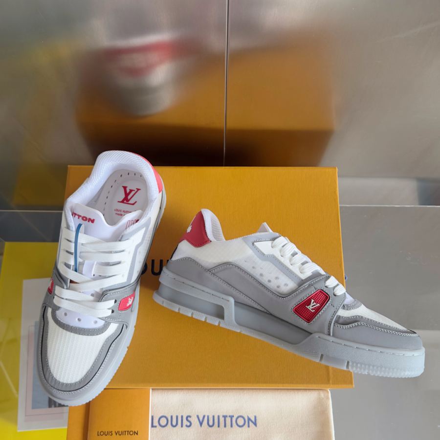 1:1 Replica Louis Vuitton shoe Top version: men’s version — AAA Quality Replica — photo 3