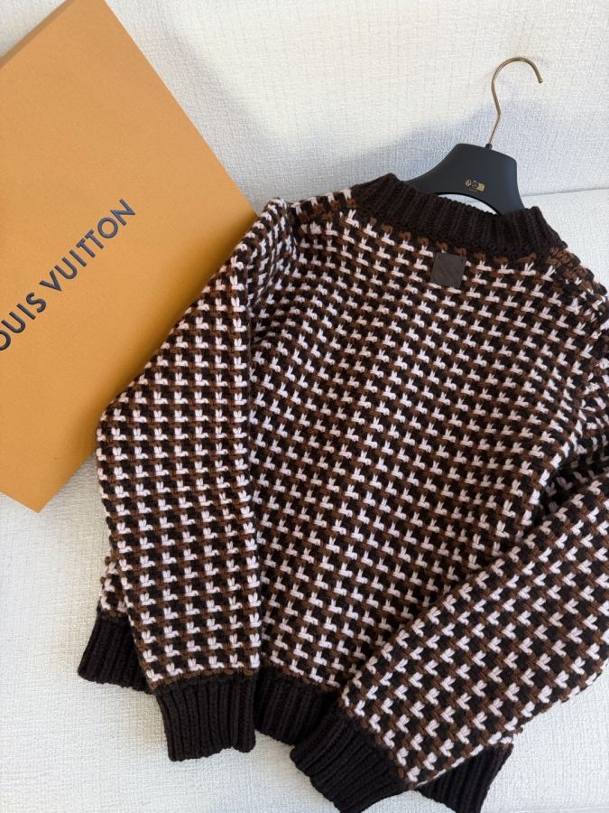 1:1 Replica LV Women 𝐋𝐯 𝟐𝟔 - Top version — 1:1 Replica — photo 2