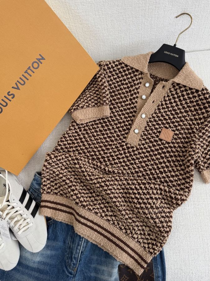 1:1 Replica LV Women 𝐋𝐯 𝟐𝟔 - Top version — AAA Quality Replica