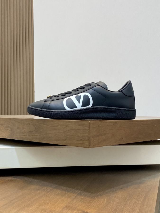 1:1 Replica VALENTINO shoe VALENTION — 1:1 Replica — photo 2