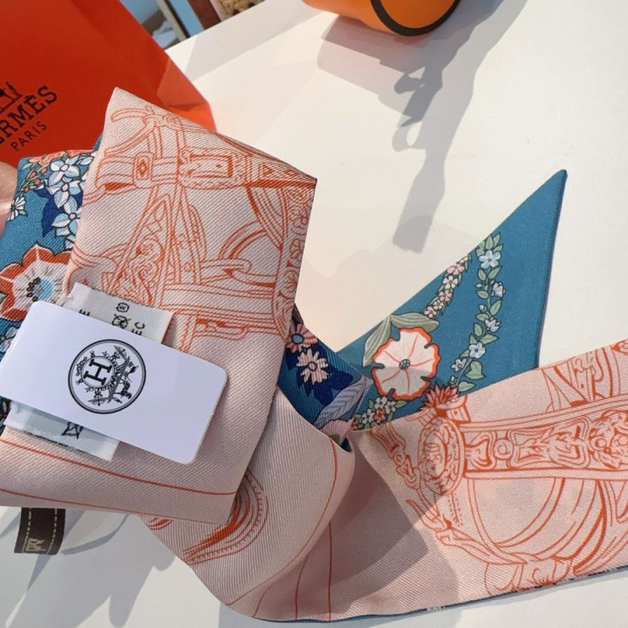 1:1 Replica Hermes Scarf Hermes“ ”Twilly (100% ) — 1:1 Replica — photo 7