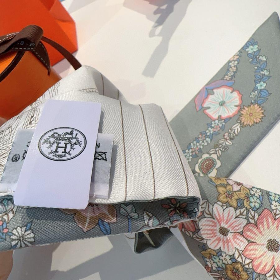 1:1 Replica Hermes Scarf Hermes“ ”Twilly (100% ) — AAA Quality Replica — photo 7