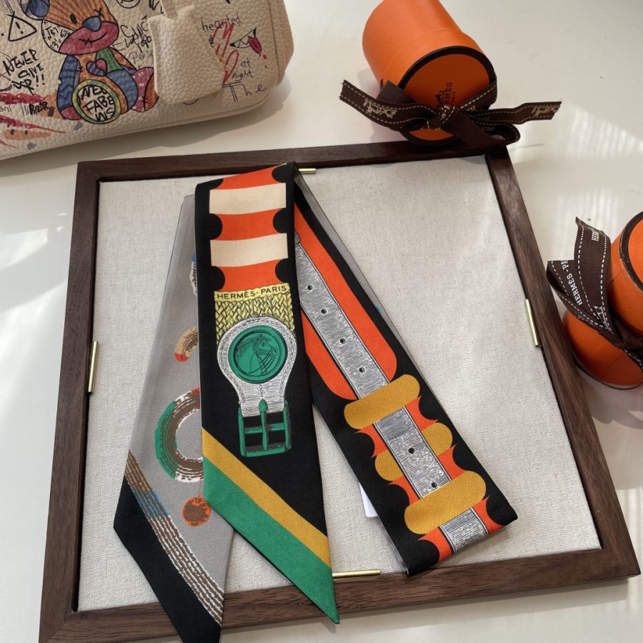 1:1 Replica Hermes Scarf Hermes“ ”Twilly 100% — 1:1 Replica — photo 3