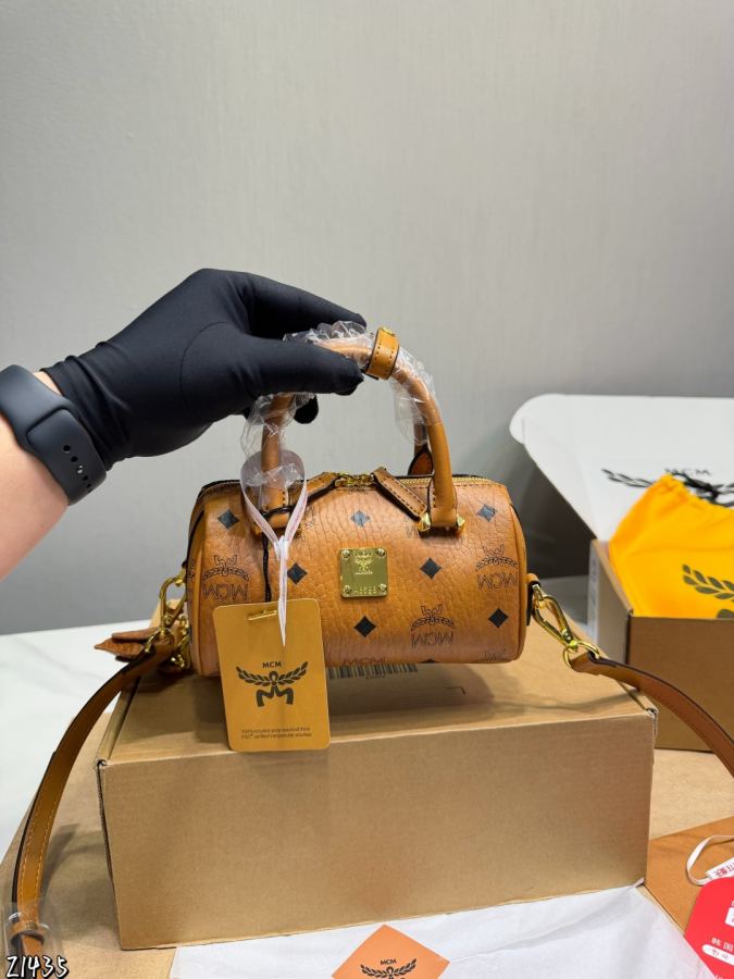 1:1 Replica MCM bag Gift box packaging) — Premium Replica — photo 2