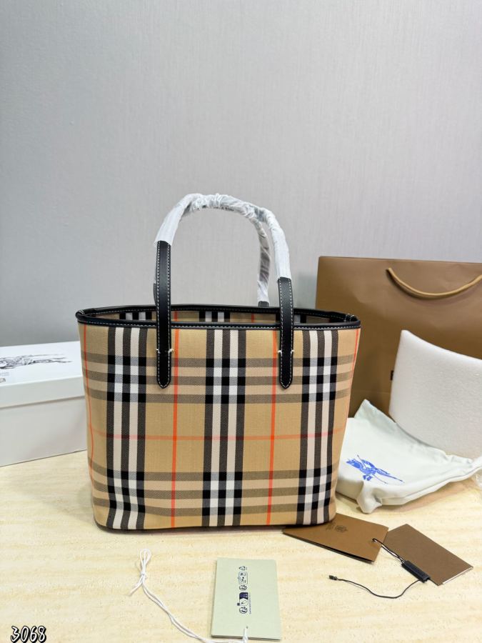 1:1 Replica Burberry bag Burberry — AAA Quality Replica