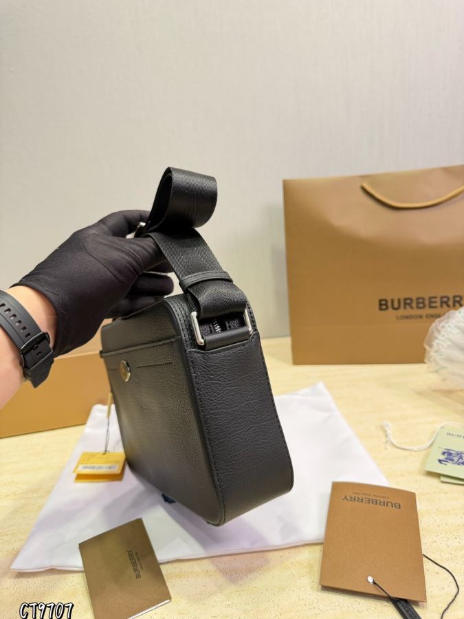 1:1 Replica Burberry bag Burberry — AAA Quality Replica — photo 4