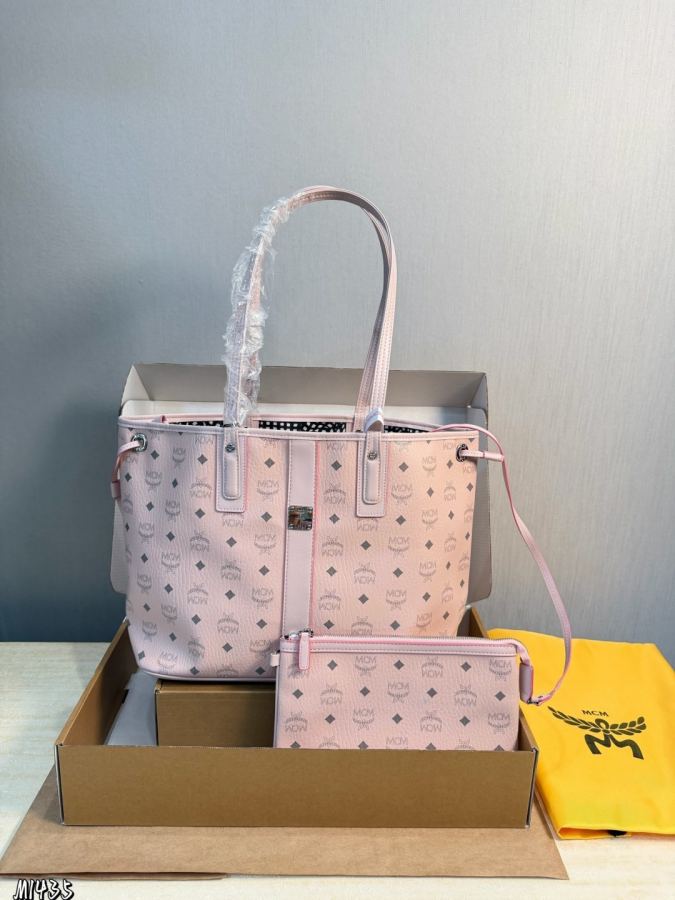 1:1 Replica MCM bag (gift box packaging) — 1:1 Replica — photo 3