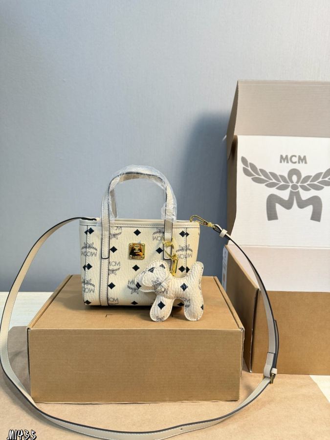 1:1 Replica MCM bag Gift box packaging) — AAA Quality Replica — photo 4