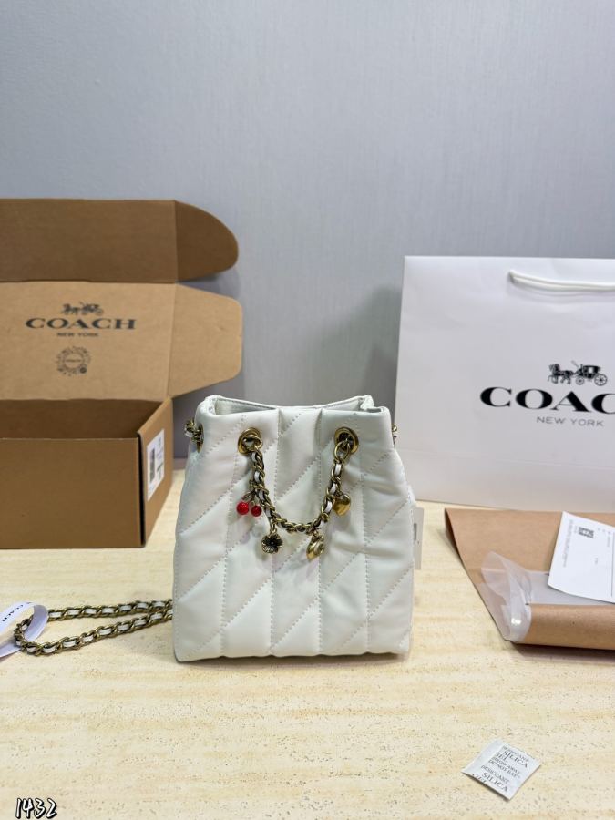 1:1 Replica COACH bag Coach Jade — 1:1 Replica — photo 2