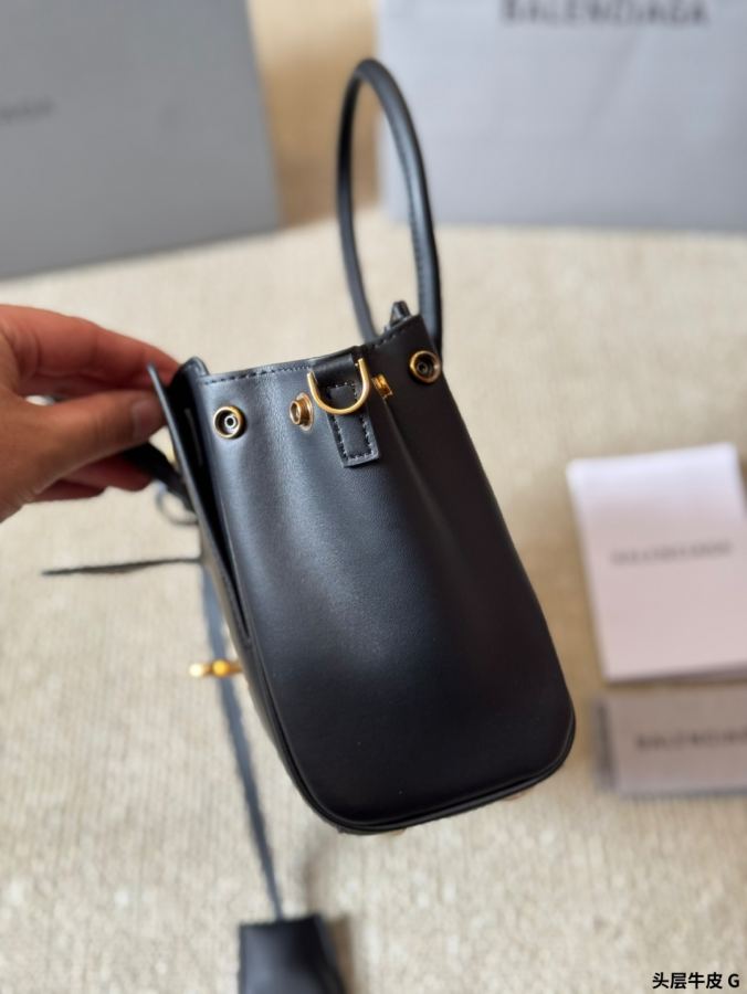 1:1 Replica Balenciaga bag look | mini — Premium Replica — photo 7