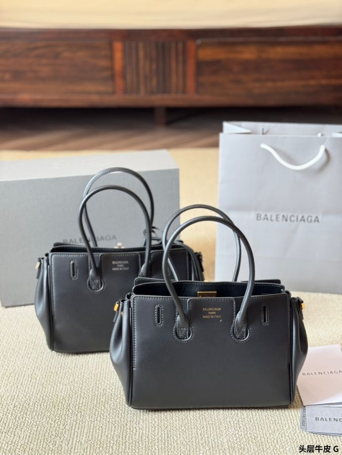 1:1 Replica Balenciaga bag look | mini — Premium Replica — photo 8
