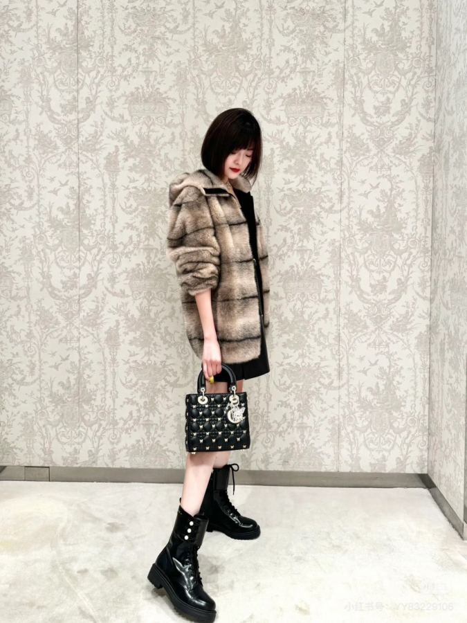1:1 Replica Dior bag dior — Premium Replica — photo 2