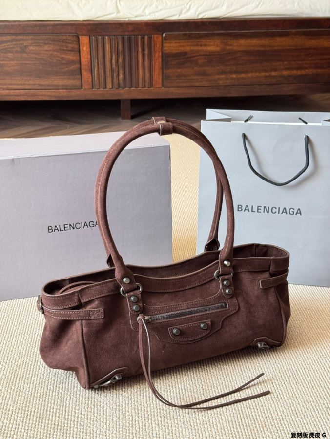 1:1 Replica Balenciaga bag replica — photo 5
