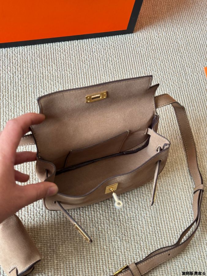 1:1 Replica Hermes bag replica — photo 9