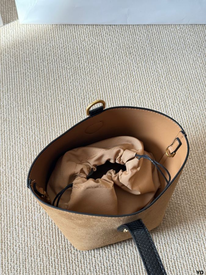 1:1 Replica Celine bag celine Vunque ​​ — AAA Quality Replica — photo 7