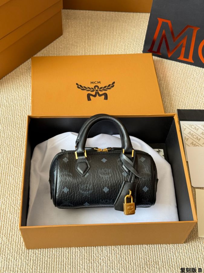 1:1 Replica MCM bag MCM Visetos ​​ — Premium Replica — photo 3