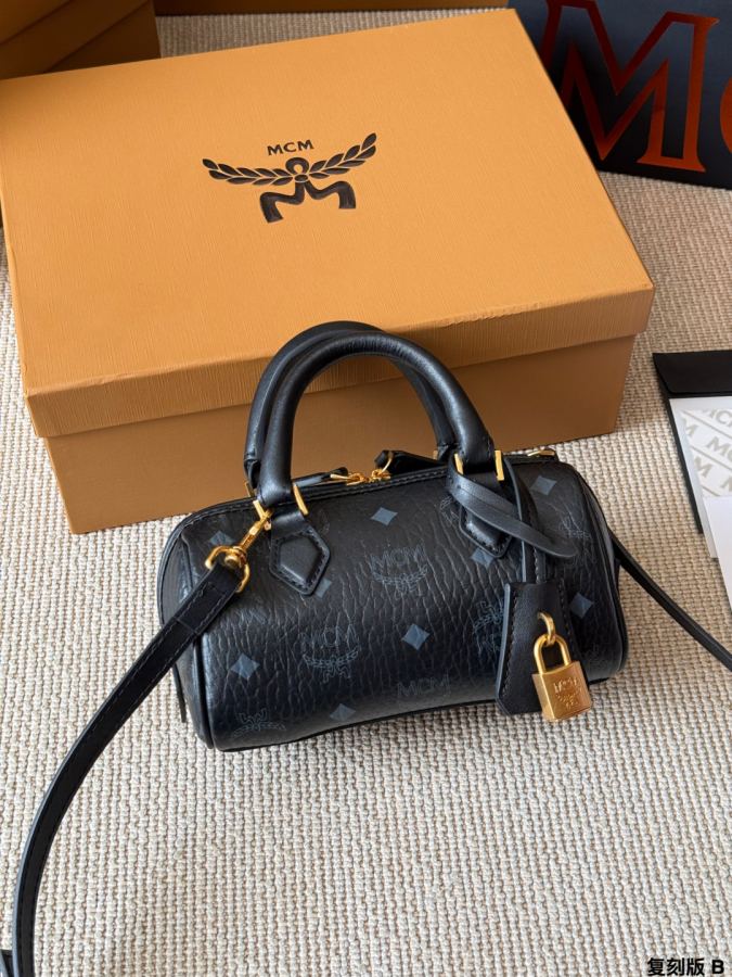 1:1 Replica MCM bag MCM Visetos ​​ — Premium Replica — photo 4