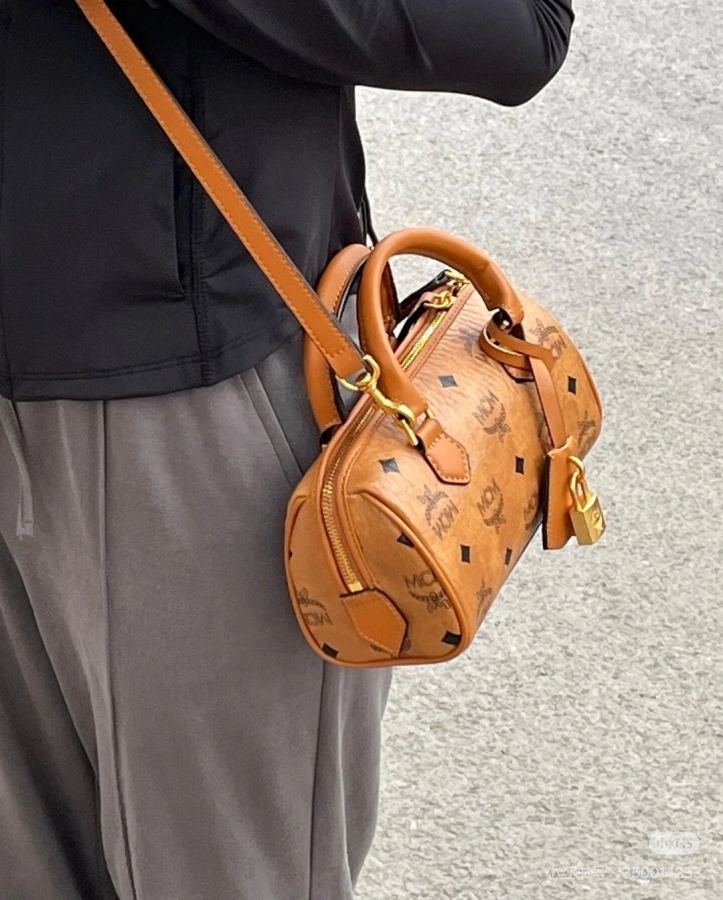 1:1 Replica MCM bag MCM mini — Premium Replica — photo 3