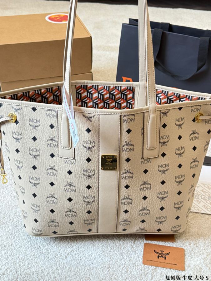 1:1 Replica MCM bag Original single cowhide large size — Premium Replica — photo 4